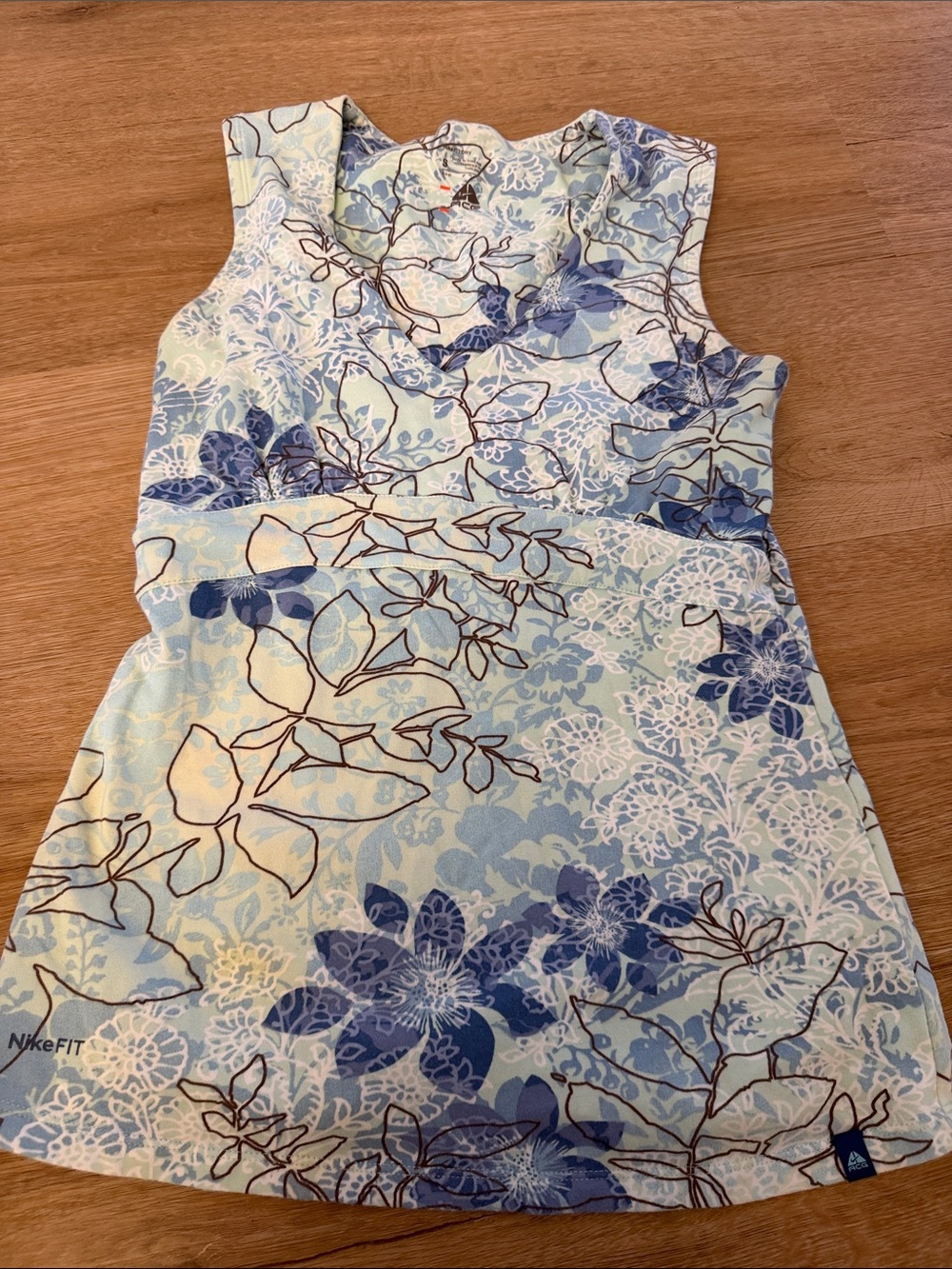 Nike ACG floral sleeveless activewear top
